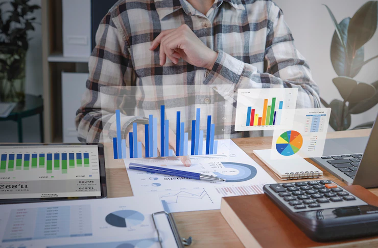 Top benefits of studying bachelor of business management