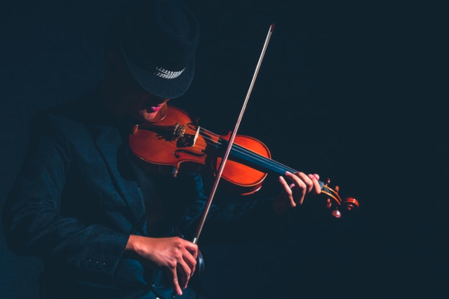 An Online Music Degree in the UK Can Open Many Doors for You!